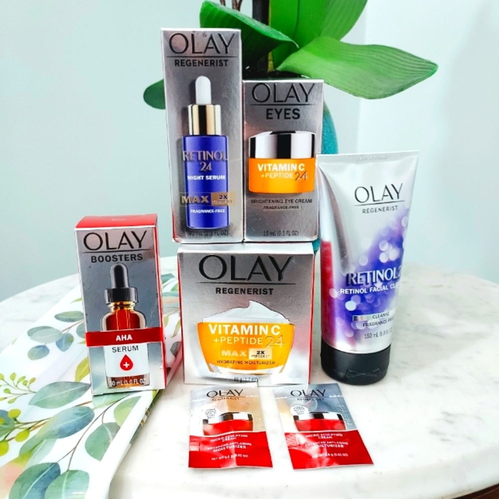 Olay Vitamin C, Retinol, AHA Moisturizer & Serum Bundle